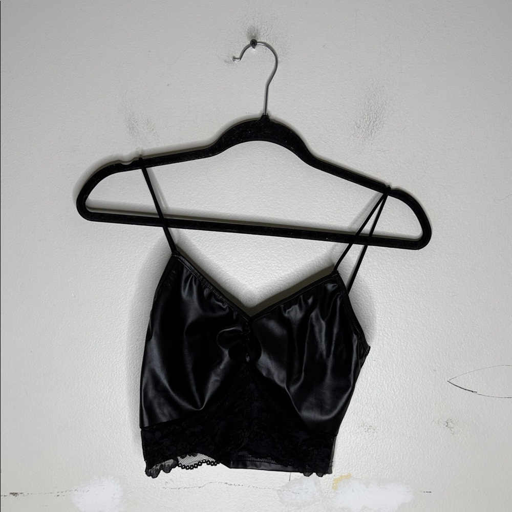 SHEIN Black Faux Leather and Lace Detail Cropped Length Top Size Small